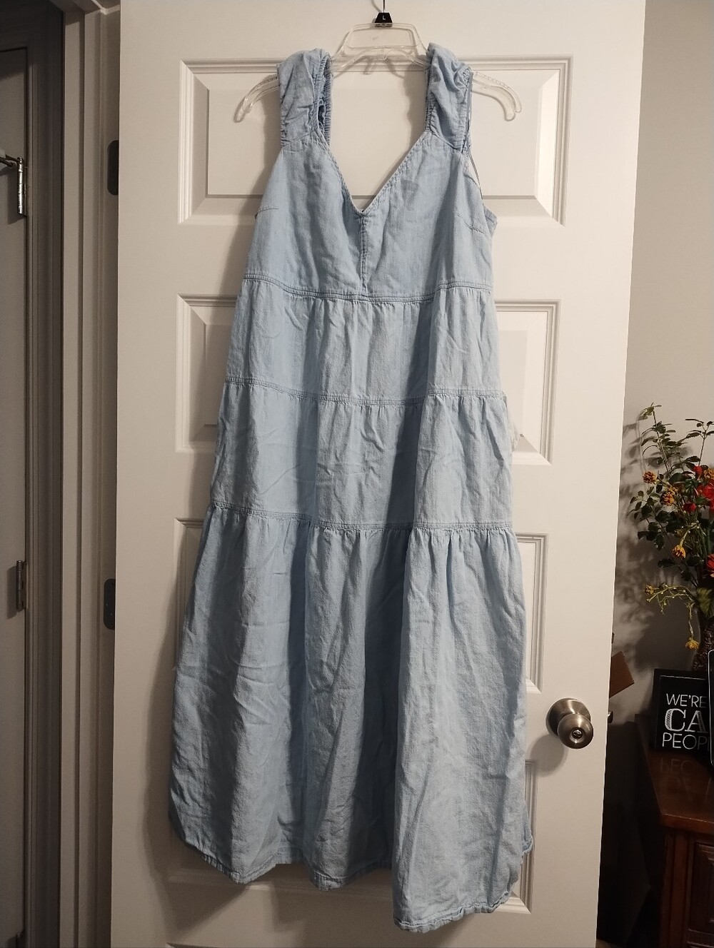 Old Navy Light Blue Tiered Sleeveless V-Neck Maxi Dress